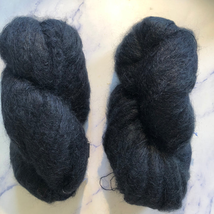 Hand Maiden (Fleece Artist) - Superkid Silk 125g