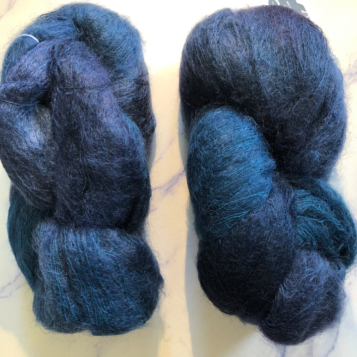 Hand Maiden (Fleece Artist) - Superkid Silk 125g