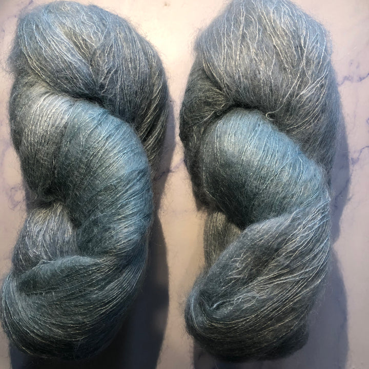 Hand Maiden (Fleece Artist) - Superkid Silk 125g