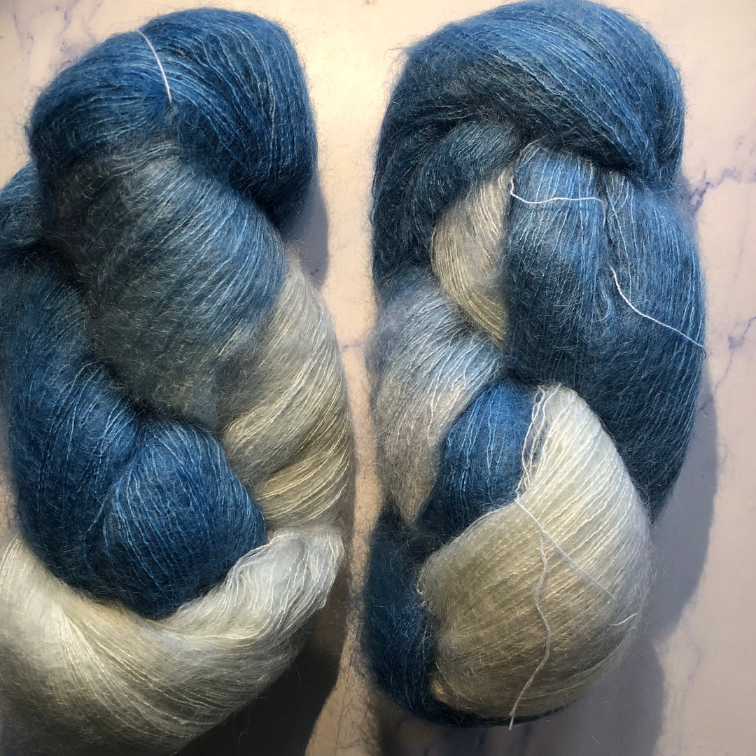 Hand Maiden (Fleece Artist) - Superkid Silk 125g