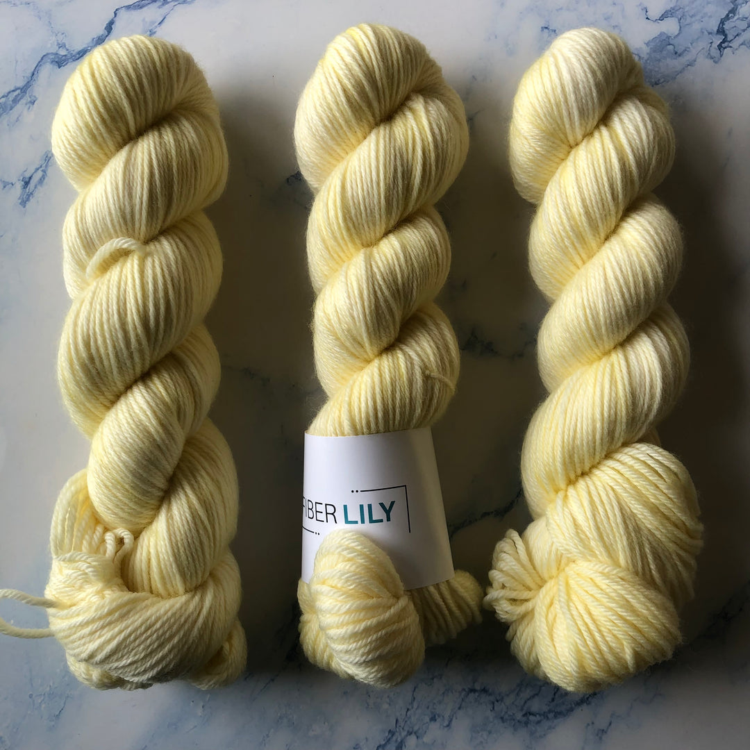 Fiber Lily D'Luxe DK