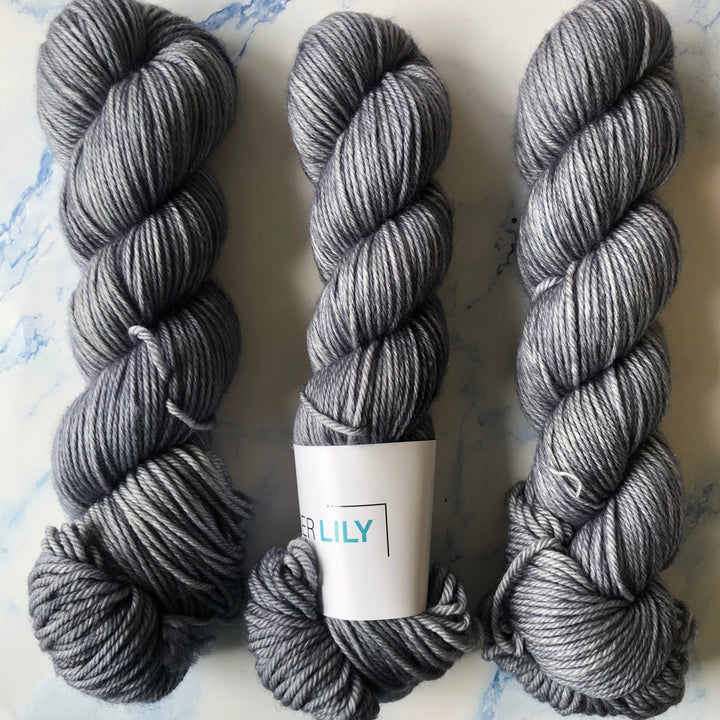 Fiber Lily D'Luxe DK
