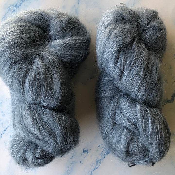 Hand Maiden (Fleece Artist) - Superkid Silk 125g