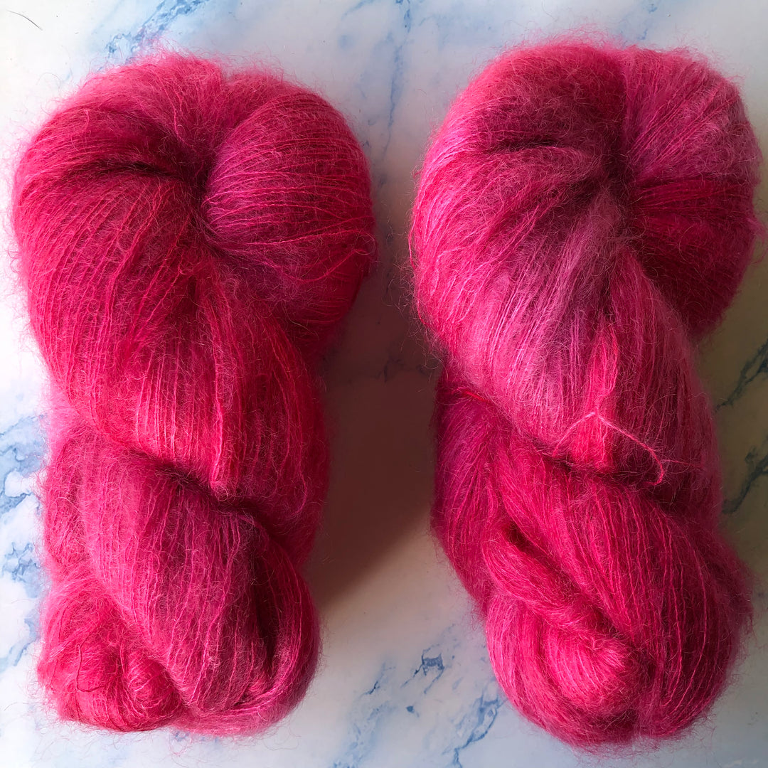 Hand Maiden (Fleece Artist) - Superkid Silk 125g