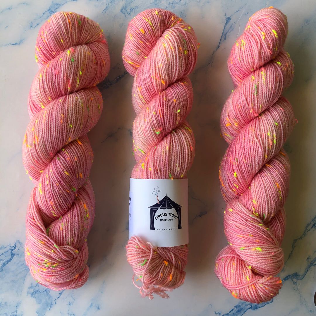 Circus Tonic Shindig Donegal Tweed  Fingering