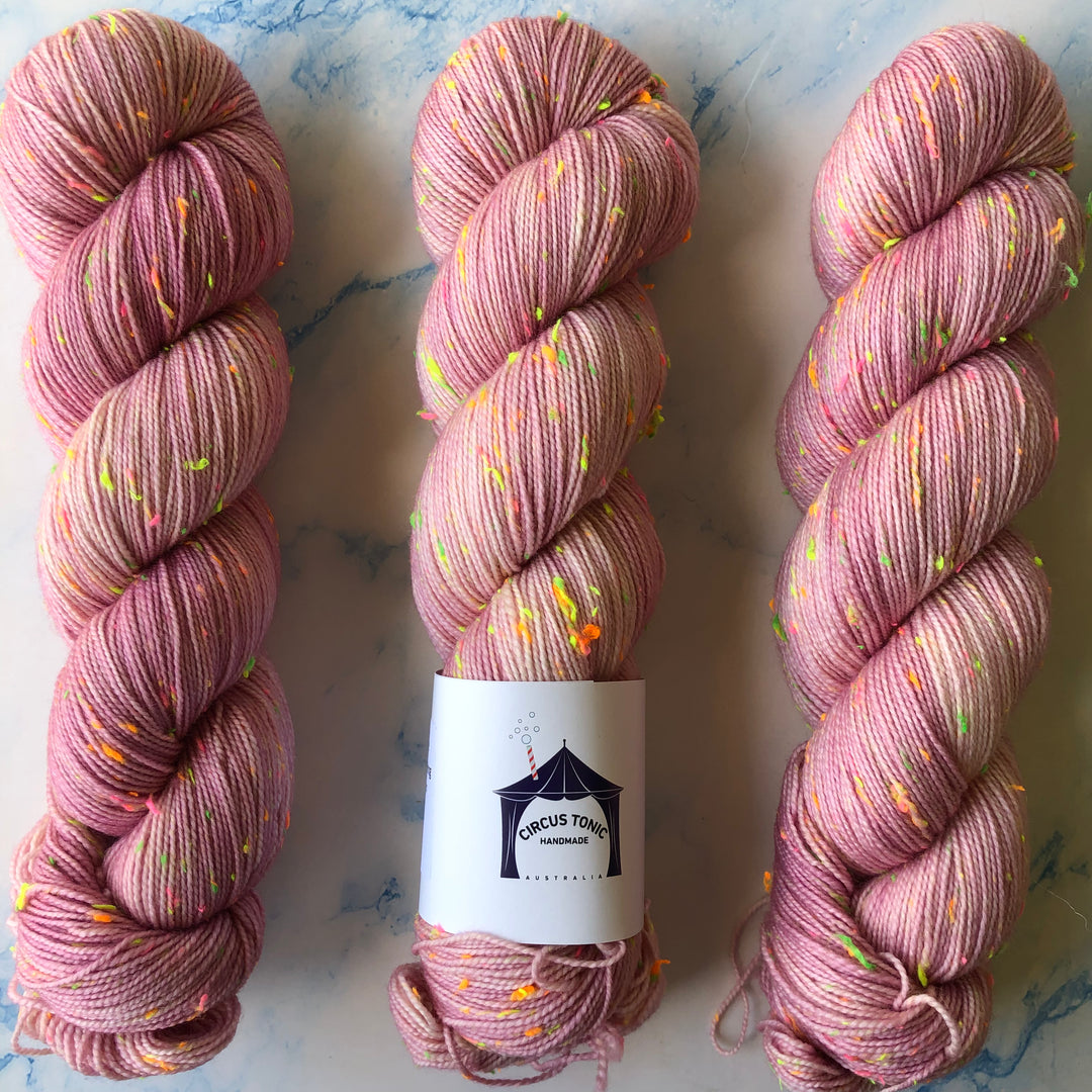 Circus Tonic Shindig Donegal Tweed  Fingering