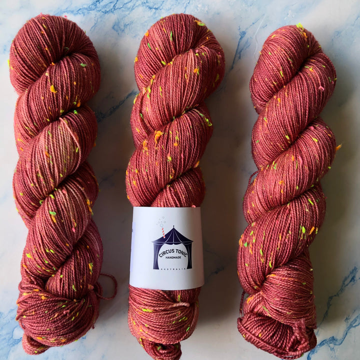 Circus Tonic Shindig Donegal Tweed  Fingering