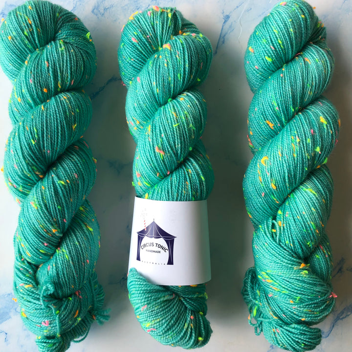 Circus Tonic Shindig Donegal Tweed  Fingering