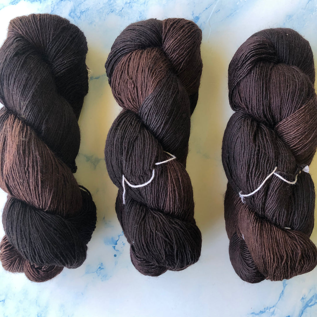 Hand Maiden - Mini Maiden