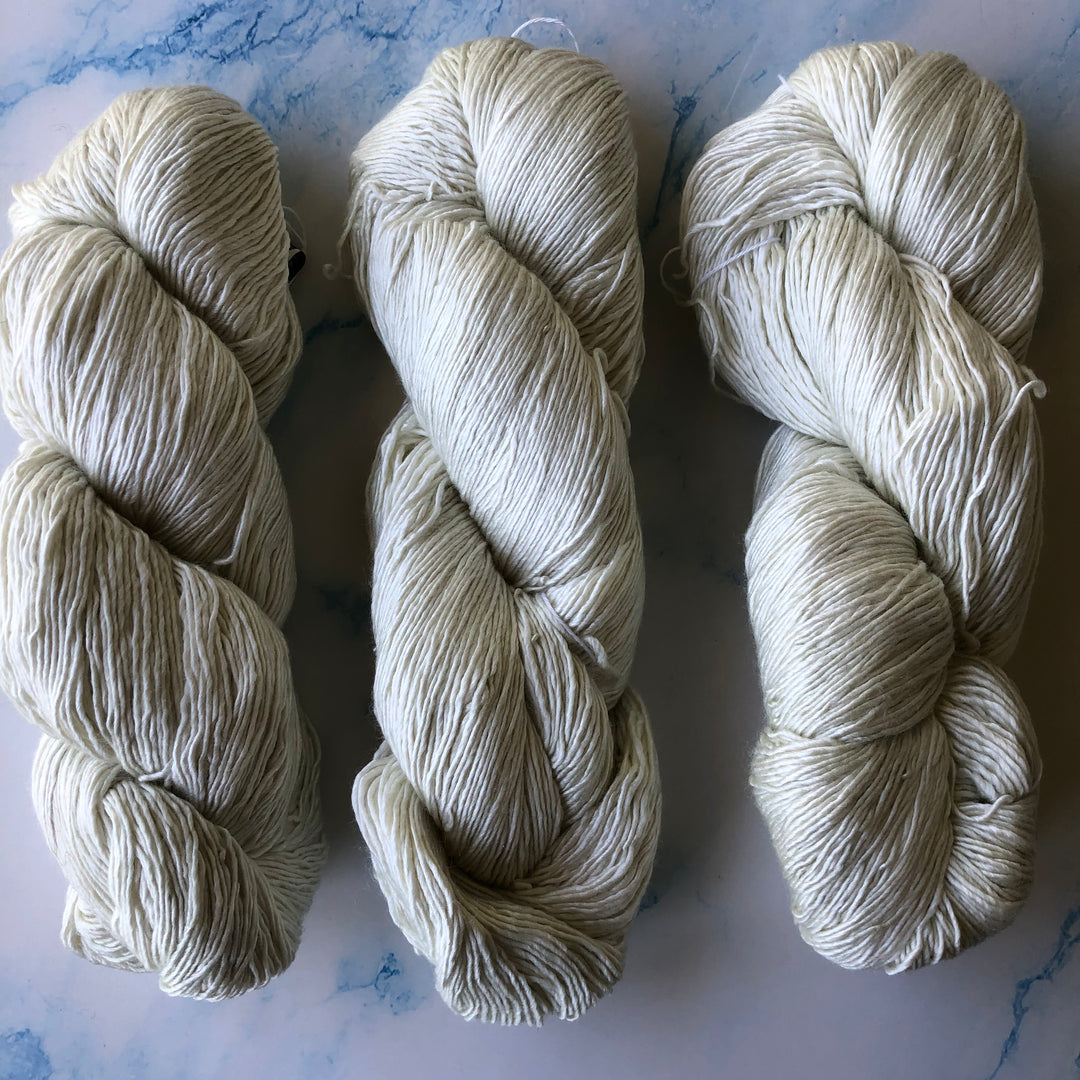 Hand Maiden - Mini Maiden