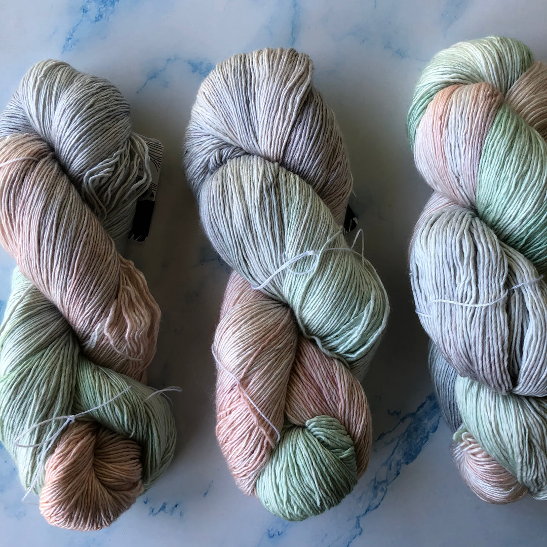 Hand Maiden - Mini Maiden