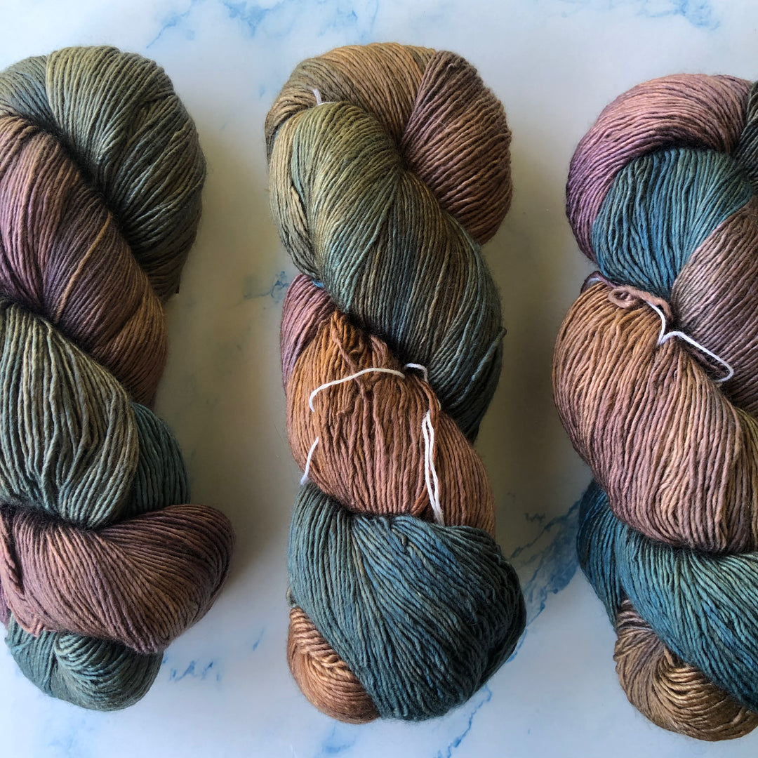 Hand Maiden - Mini Maiden