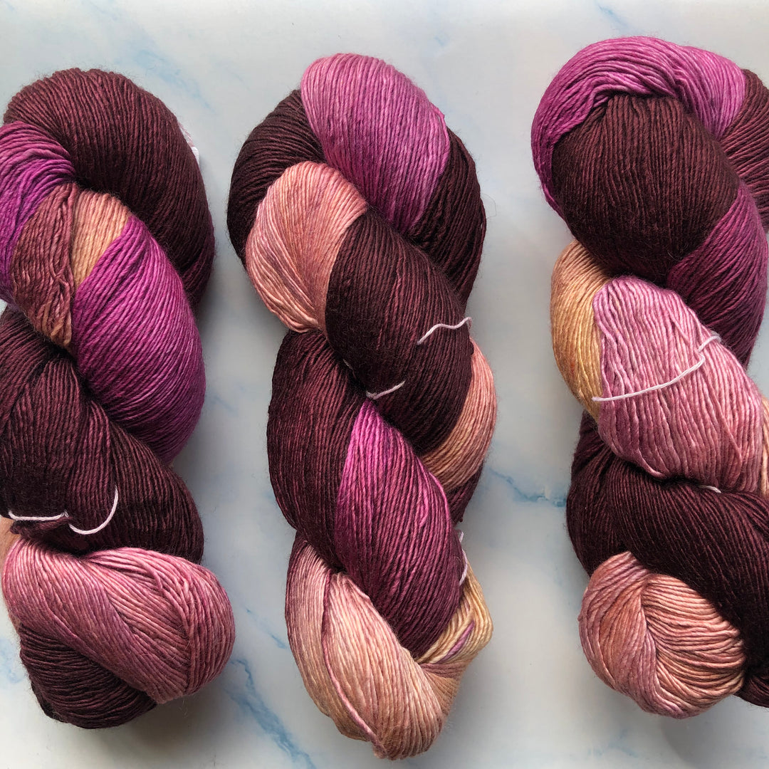 Hand Maiden - Mini Maiden