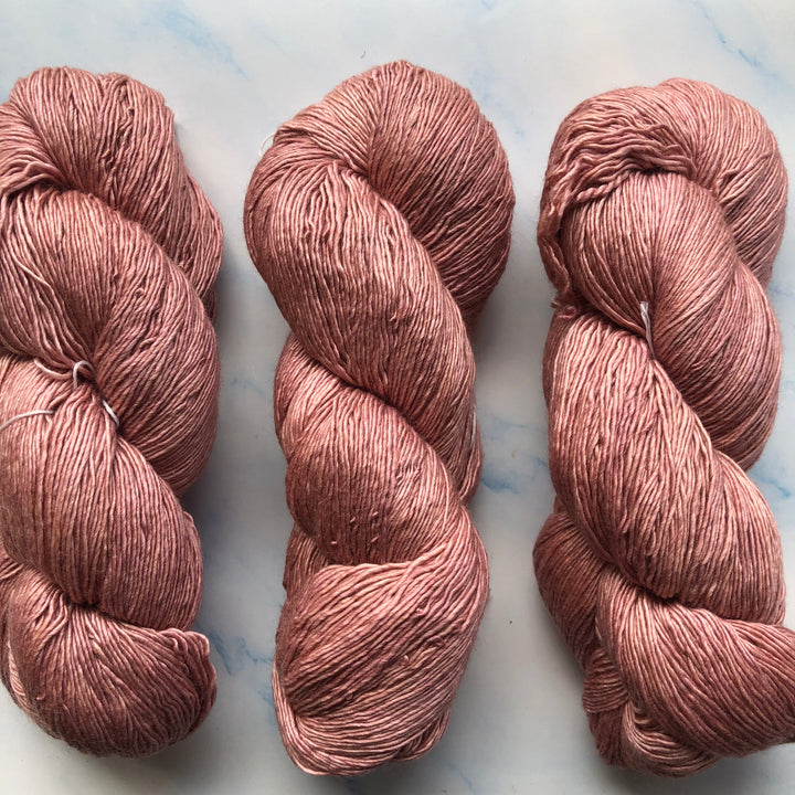 Hand Maiden - Mini Maiden