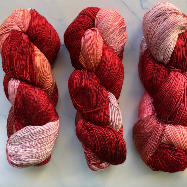 Hand Maiden - Mini Maiden
