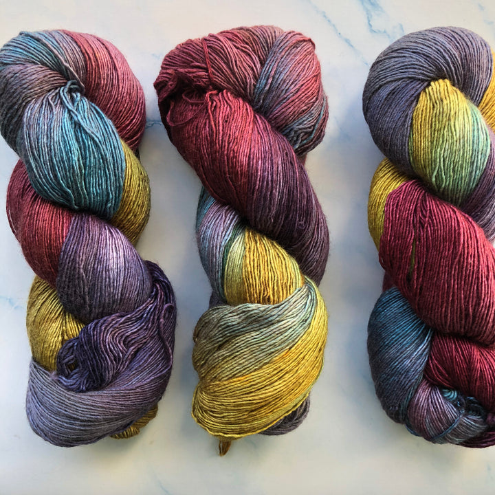 Hand Maiden - Mini Maiden