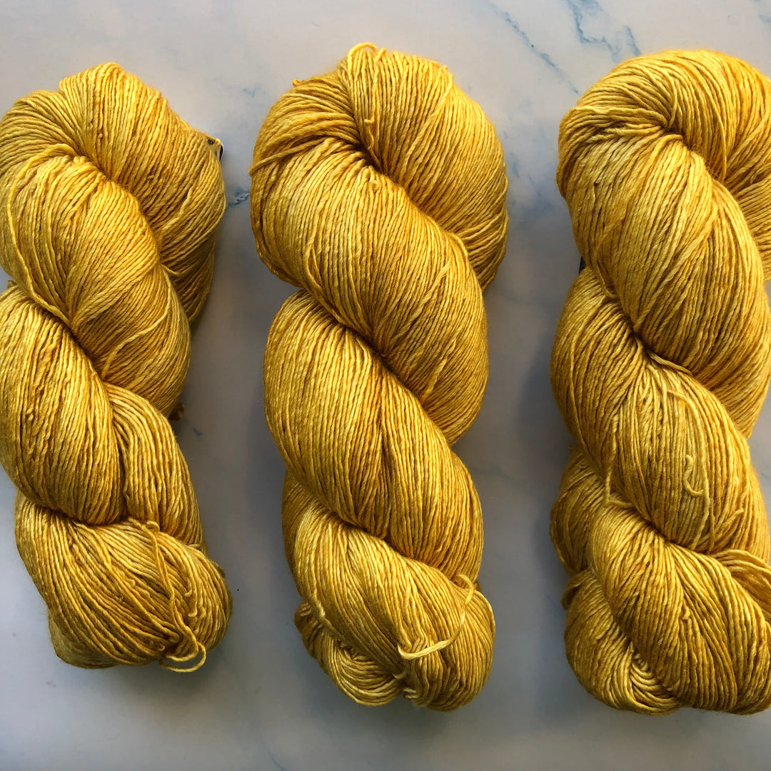 Hand Maiden - Mini Maiden