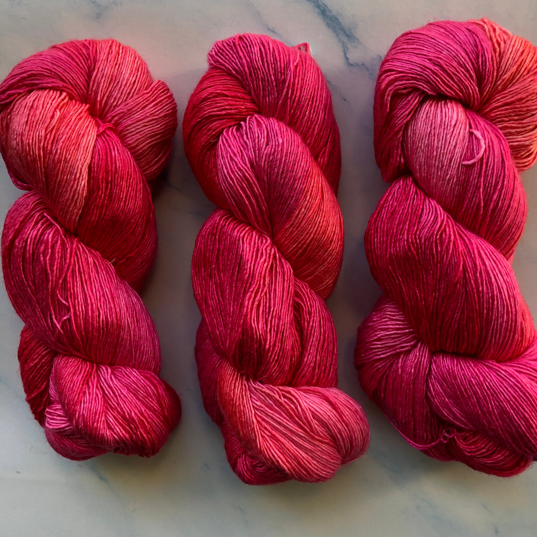 Hand Maiden - Mini Maiden