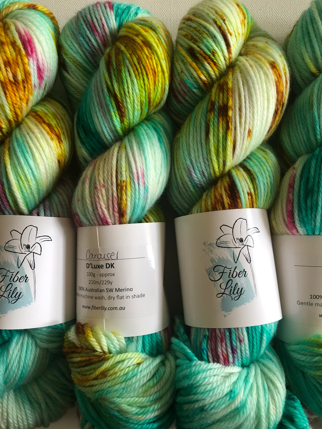 Fiber Lily D'Luxe DK