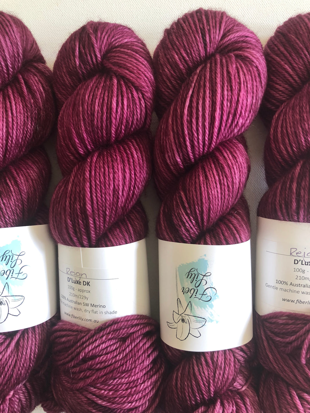 Fiber Lily D'Luxe DK