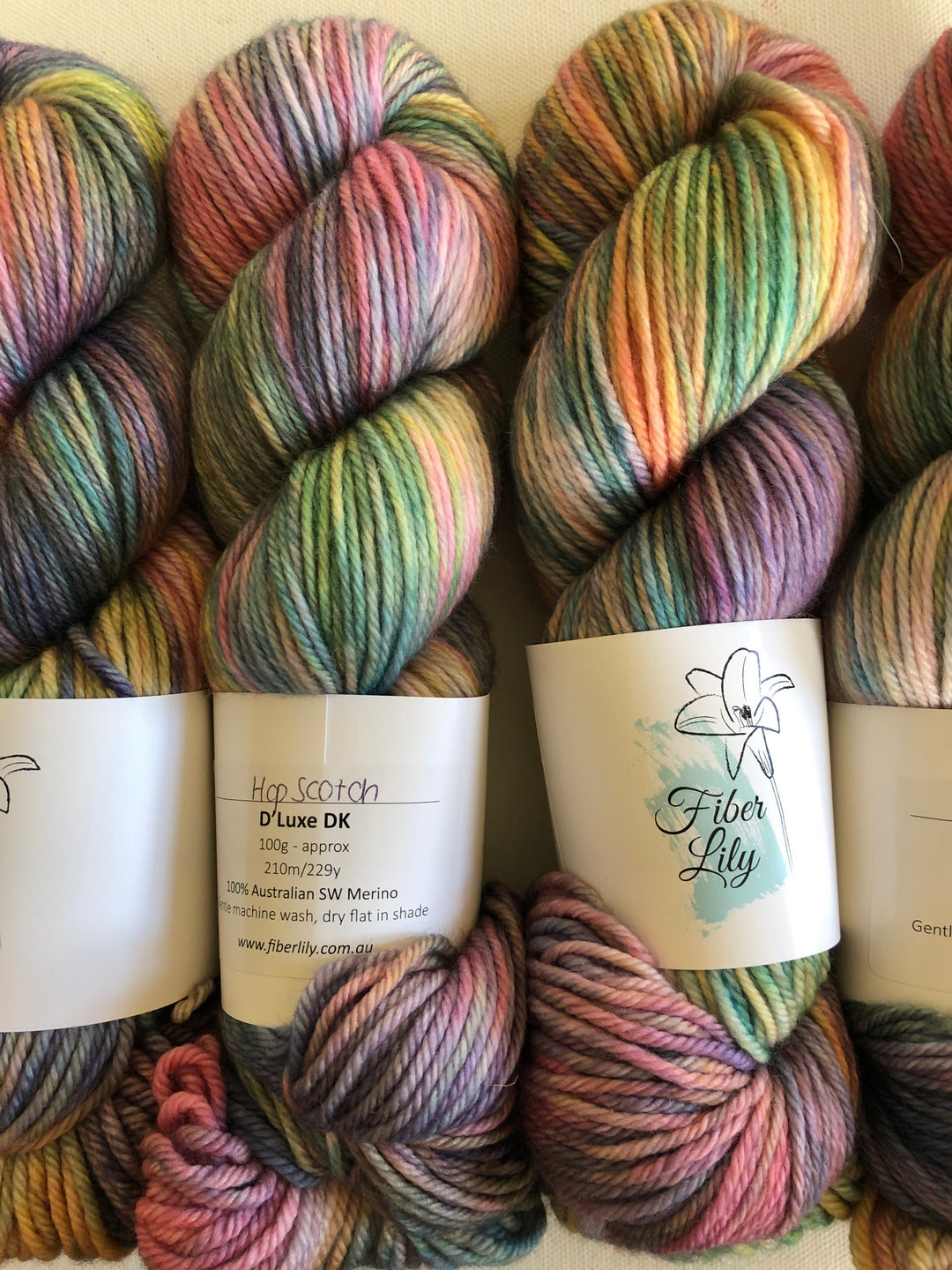 Fiber Lily D'Luxe DK