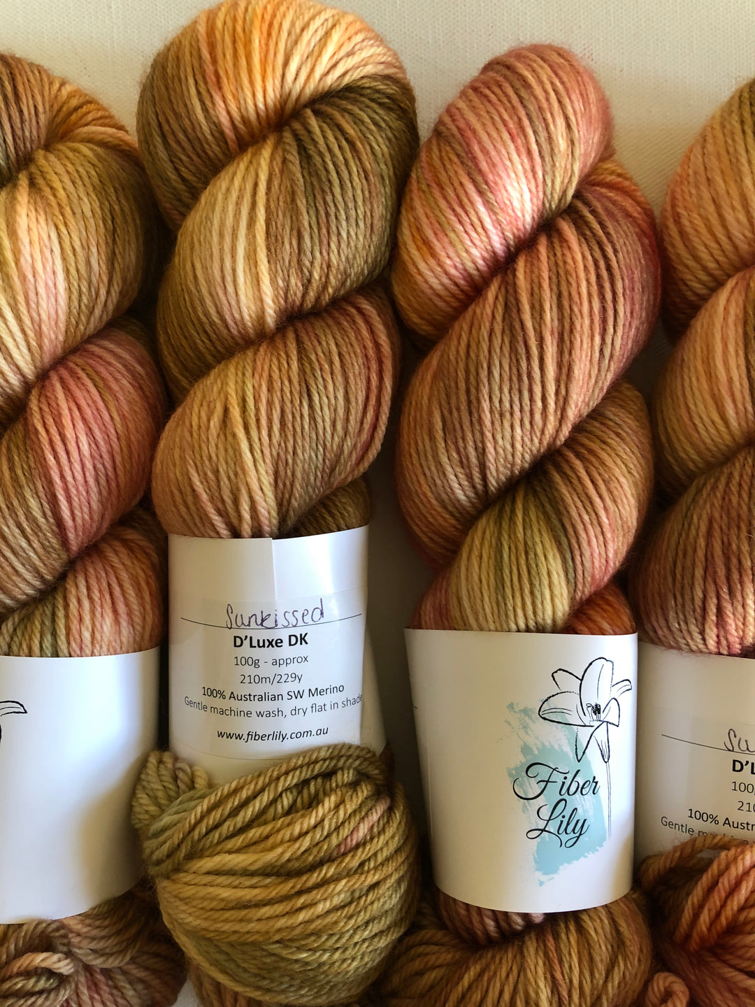 Fiber Lily D'Luxe DK