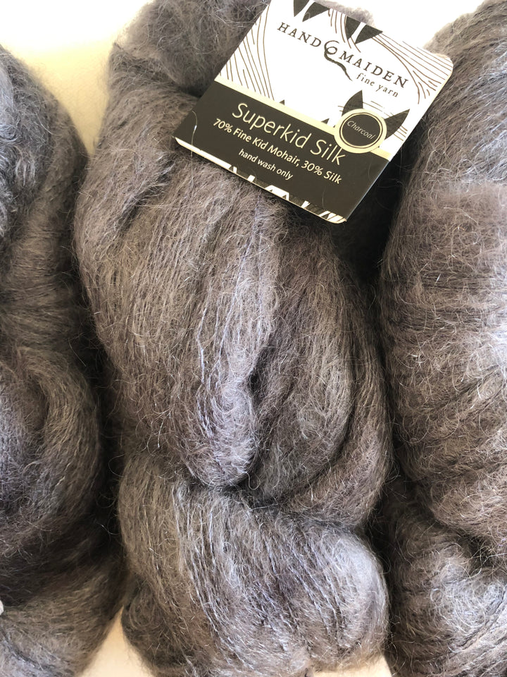 Hand Maiden (Fleece Artist) - Superkid Silk 125g