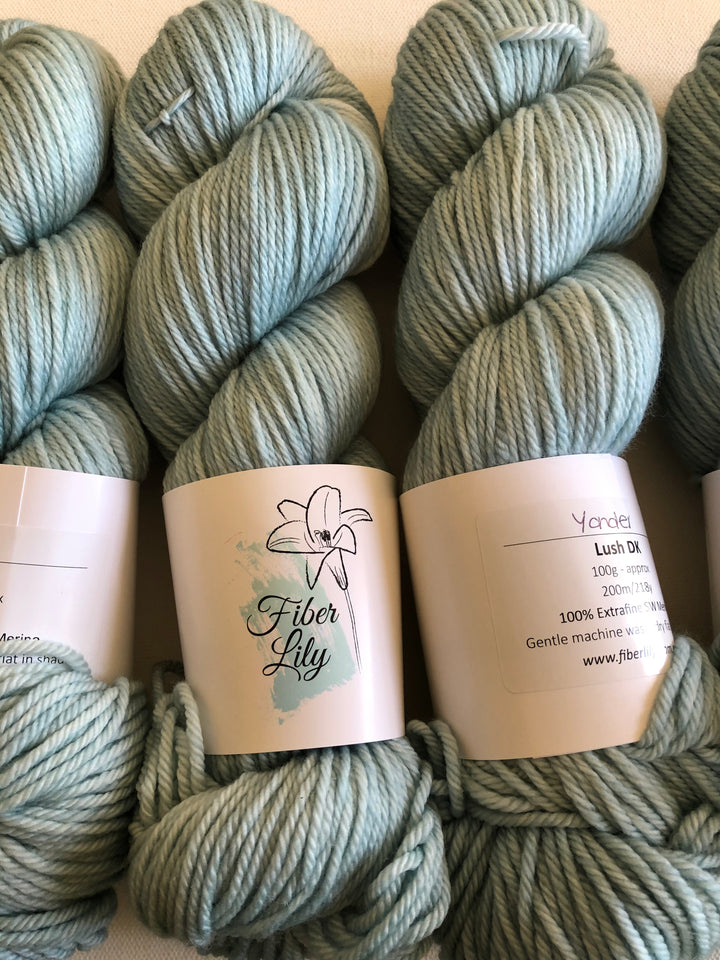 Fiber Lily D'Luxe DK